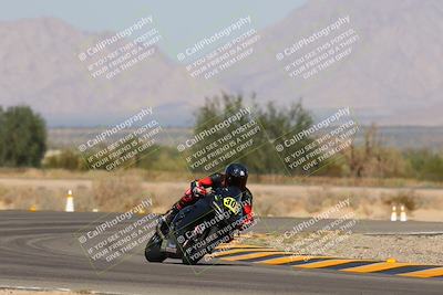 media/Oct-08-2023-CVMA (Sun) [[dbfe88ae3c]]/Race 5 Amateur Supersport Open/